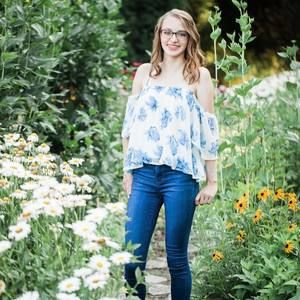 Meet your Posher, Rachel